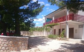 Apartments By The Sea Seline, Paklenica - 11197